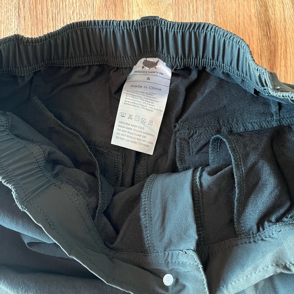 Olive Green Cargo Pants - Picture 5 of 7